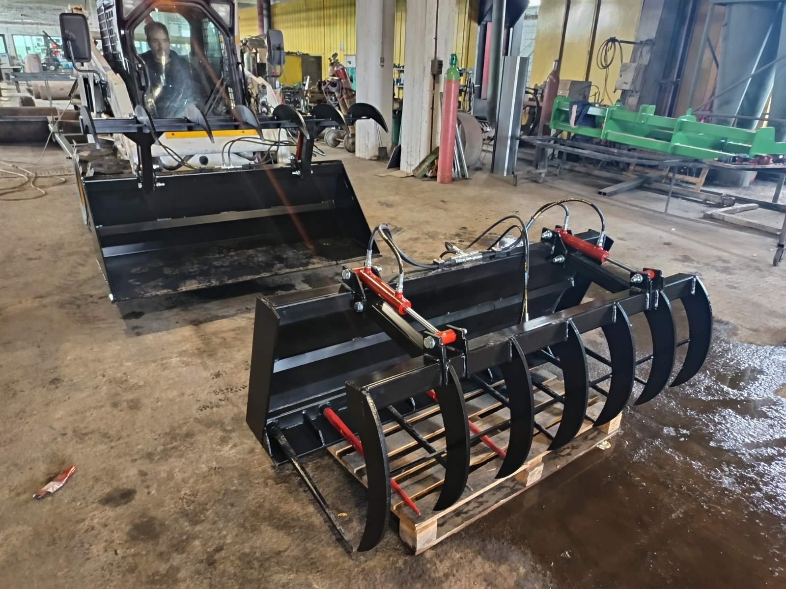 Υδραυλική αρπάγη/κουβάς-αρπάγη για φορτωτή – Γεωργαντζιάς